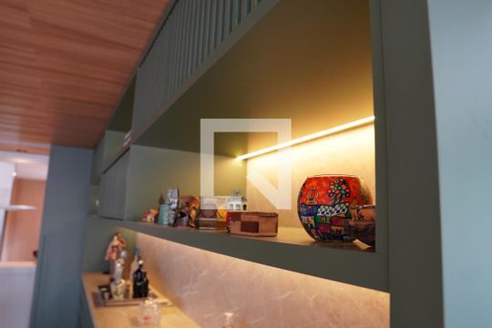 Detalhe sala de jantar de apartamento à venda com 3 quartos, 184m² em Sumaré, São Paulo
