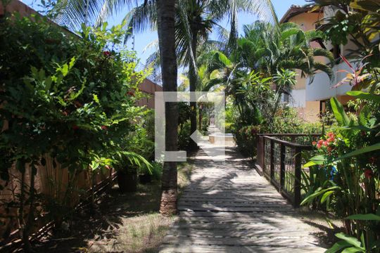 Área comum de casa de condomínio para alugar com 2 quartos, 104m² em Patamares, Salvador