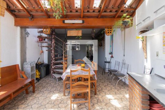 Varanda gourmet de casa para alugar com 3 quartos, 200m² em Jardim Vila Galvao, Guarulhos