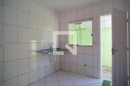 Cozinha de casa de condomínio para alugar com 2 quartos, 55m² em Ingleses do Rio Vermelho, Florianópolis