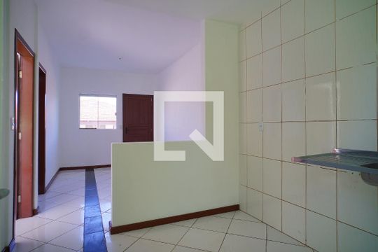 Cozinha de casa de condomínio para alugar com 2 quartos, 55m² em Ingleses do Rio Vermelho, Florianópolis