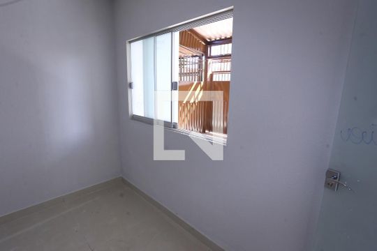 Sala de casa para alugar com 2 quartos, 112m² em Samambaia Sul, Brasília