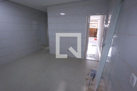 Cozinha de casa para alugar com 2 quartos, 112m² em Samambaia Sul, Brasília