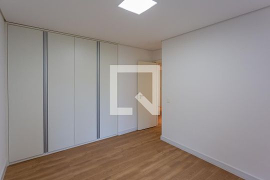 Quarto 3 de apartamento à venda com 4 quartos, 170m² em Anchieta, Belo Horizonte