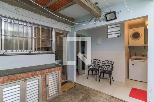 Quintal de casa à venda com 6 quartos, 200m² em Brooklin Paulista, São Paulo