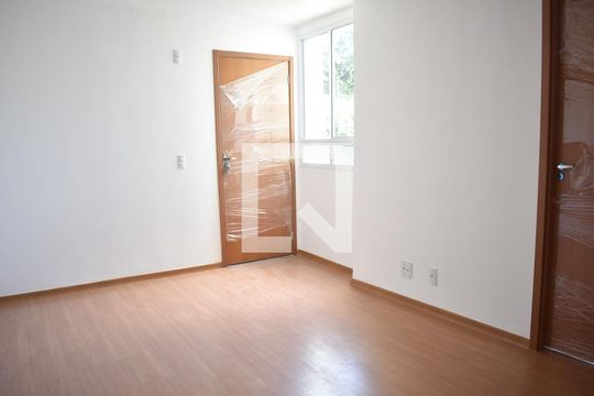 Apartamento para alugar com 2 quartos, 50m² em Campo Grande, Rio de Janeiro