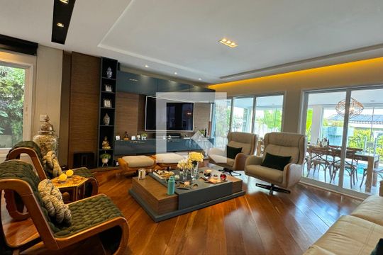 Casa de Condomínio à venda com 4 quartos, 597m² em Alphaville, Santana de Parnaíba