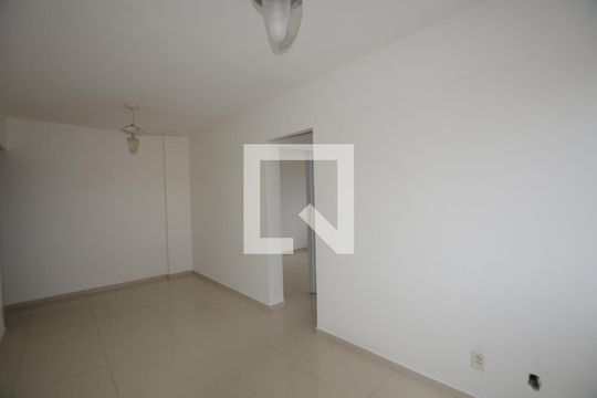 Sala de apartamento à venda com 2 quartos, 50m² em Irajá, Rio de Janeiro