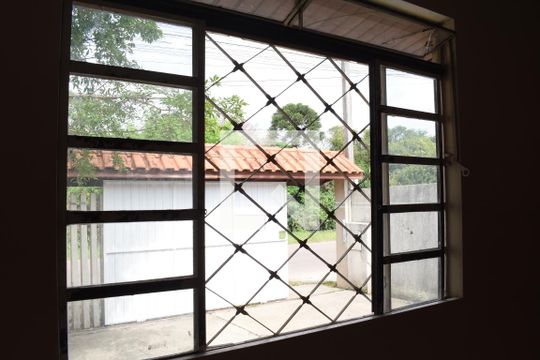 Quarto 2 de casa para alugar com 2 quartos, 95m² em Guabirotuba, Curitiba