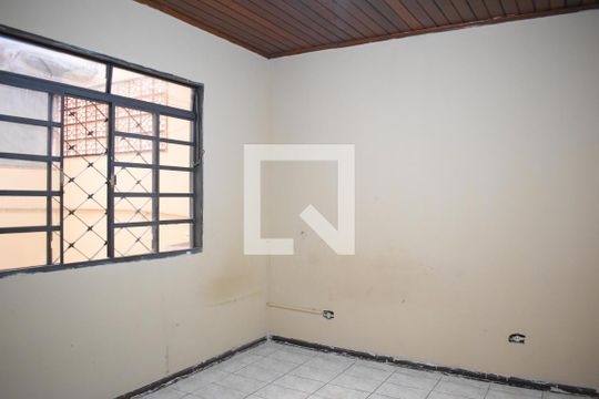 Quarto 1 de casa para alugar com 2 quartos, 95m² em Guabirotuba, Curitiba