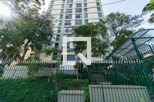 Fachada de apartamento à venda com 3 quartos, 68m² em Vila Campestre, São Paulo