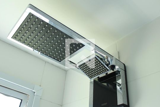 Banheiro  de apartamento à venda com 1 quarto, 37m² em Vila Ema, São Paulo