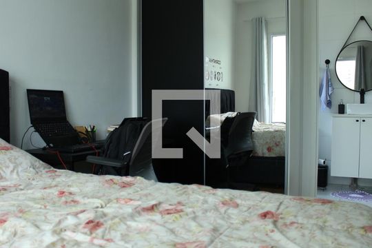 Quarto 1  de apartamento à venda com 1 quarto, 37m² em Vila Ema, São Paulo