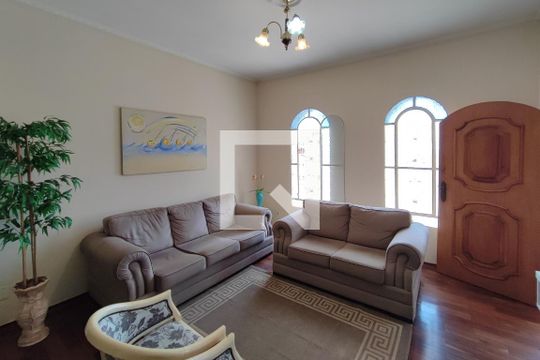 Sala de Estar de casa à venda com 3 quartos, 150m² em Jardim Londres, Campinas