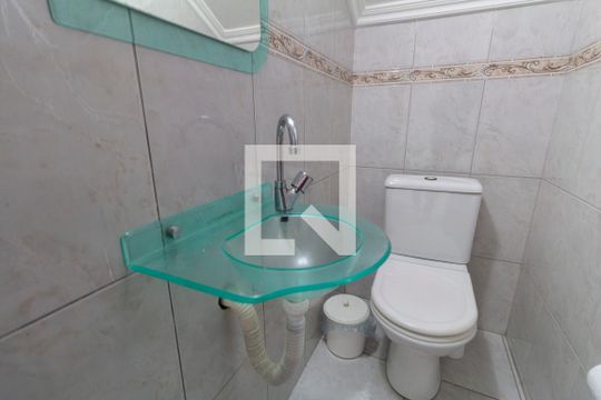 Lavabo de casa à venda com 5 quartos, 200m² em Vila Constança, São Paulo