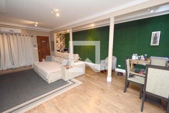 Sala de casa à venda com 3 quartos, 165m² em Jardim Umuarama, São Paulo