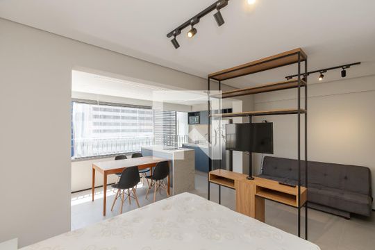 Kitnet/Studio à venda com 1 quarto, 36m² em Jardim das Acácias, São Paulo
