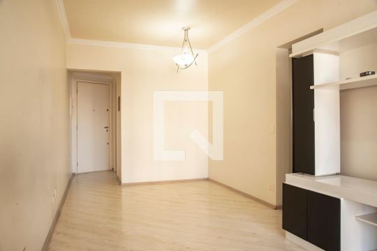 Sala de apartamento para alugar com 3 quartos, 80m² em Saúde, São Paulo