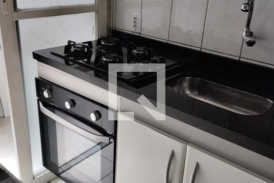 Apartamento à venda com 2 quartos, 42m² em Jardim Casa Pintada, São Paulo