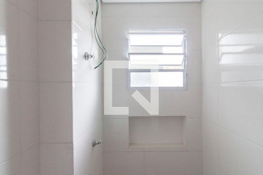 Banheiro  de apartamento à venda com 1 quarto, 40m² em Vila Santa Teresa (zona Leste), São Paulo
