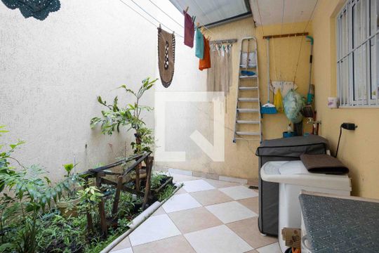 Área de Serviço de casa à venda com 3 quartos, 300m² em Conceição, Diadema