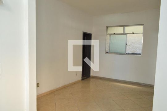Sala de casa de condomínio à venda com 2 quartos, 75m² em Curicica, Rio de Janeiro
