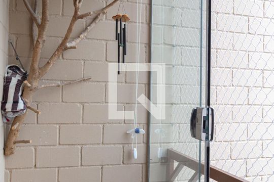 Sacada de apartamento à venda com 2 quartos, 66m² em Jardim Iporanga, Guarulhos