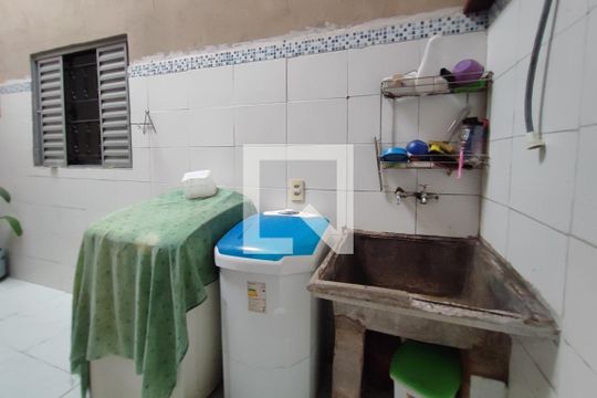 Área de Serviço de casa à venda com 3 quartos, 400m² em Cidade Satélite Íris, Campinas