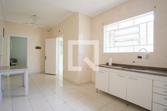 Cozinha de casa à venda com 2 quartos, 110m² em Vila Moreira, São Paulo