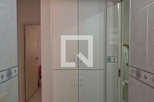 Área de Serviço de apartamento para alugar com 1 quarto, 73m² em Aparecida, Santos