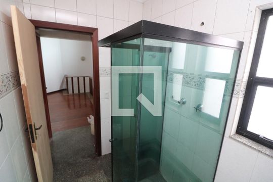 Banheiro de casa para alugar com 3 quartos, 350m² em Vila Formosa, São Paulo