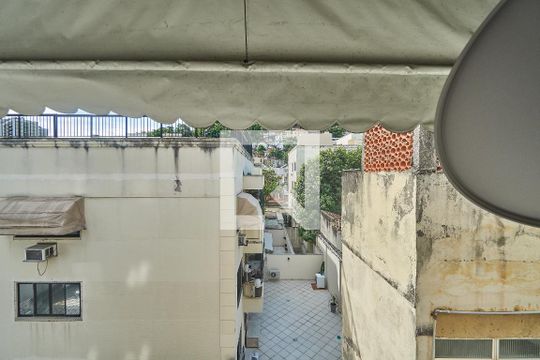 Sala Vista de apartamento à venda com 2 quartos, 110m² em Andaraí, Rio de Janeiro