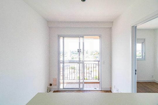 Sala de apartamento para alugar com 2 quartos, 39m² em Vila Sônia, São Paulo