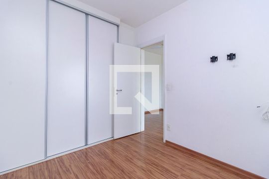 Suíte de apartamento para alugar com 1 quarto, 47m² em Jardim Aeroporto, São Paulo