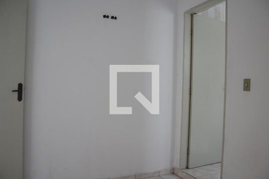 Quarto de casa para alugar com 1 quarto, 40m² em Vila Invernada, São Paulo