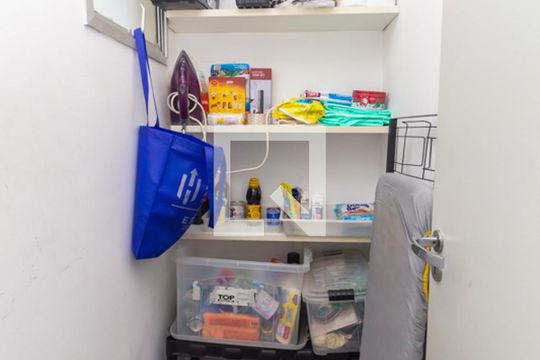 Despensa de apartamento à venda com 2 quartos, 58m² em Bosque da Saúde, São Paulo