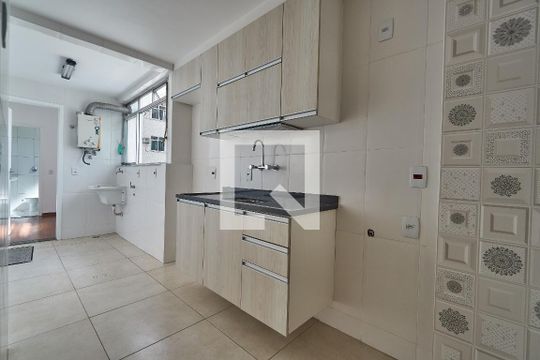 Cozinha de apartamento à venda com 2 quartos, 80m² em Vila Isabel, Rio de Janeiro