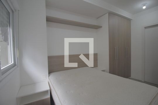 Quarto de kitnet/studio para alugar com 1 quarto, 34m² em Marechal Rondon, Canoas