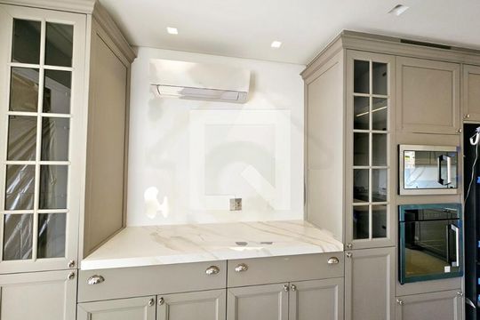 Apartamento à venda com 4 quartos, 660m² em Vila Nova Conceição, São Paulo