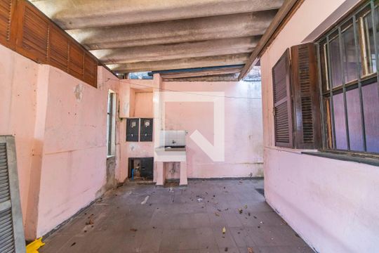 Área de Serviço e Garagem de casa à venda com 2 quartos, 126m² em Vila Guarani, Santo André