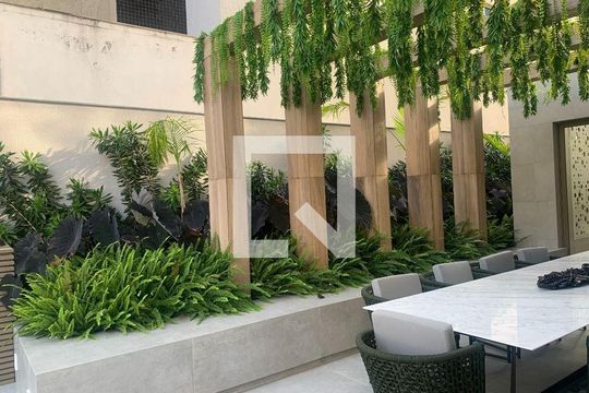 Apartamento à venda com 2 quartos, 66m² em Santo Agostinho, Belo Horizonte