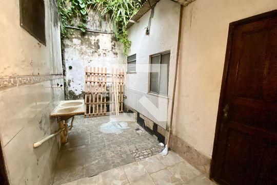 Área de Serviço de casa para alugar com 2 quartos, 120m² em Barris, Salvador