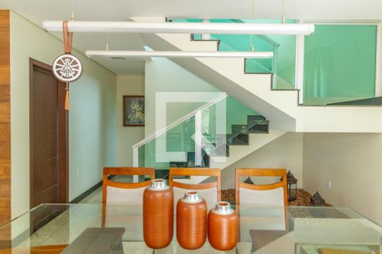 Copa de casa à venda com 4 quartos, 1000m² em Trevo, Belo Horizonte