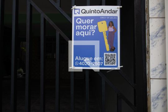 Placa de casa para alugar com 3 quartos, 100m² em Parque Císper, São Paulo