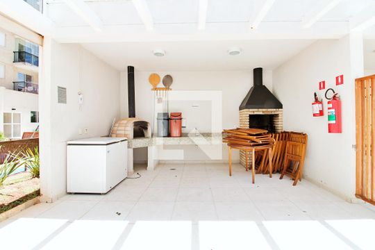 Área comum de apartamento à venda com 3 quartos, 64m² em Vila Praia, São Paulo