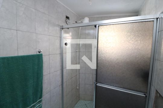 Banheiro de casa para alugar com 1 quarto, 50m² em Parque Cruzeiro do Sul (vila Formosa), São Paulo