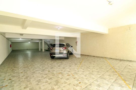 Garagem de apartamento à venda com 2 quartos, 64m² em Vila Alto de Santo Andre, Santo André