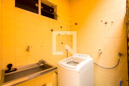 Área de serviço de casa à venda com 2 quartos, 124m² em Vila Alzira, Santo André