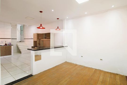 Sala de casa à venda com 4 quartos, 120m² em Tucuruvi, São Paulo