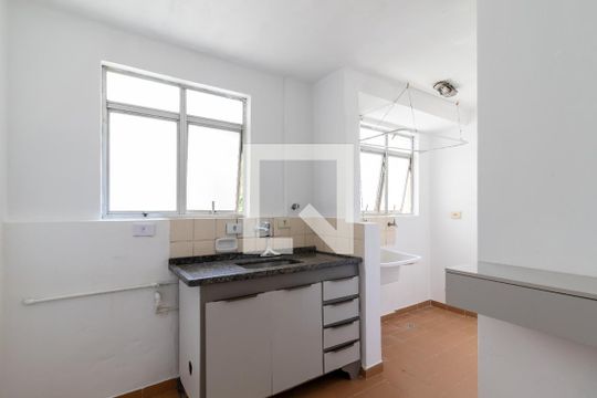 Cozinha de apartamento à venda com 2 quartos, 60m² em Vila Nova Cachoeirinha, São Paulo